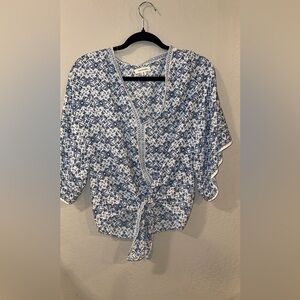 Max Studio tie front shirt